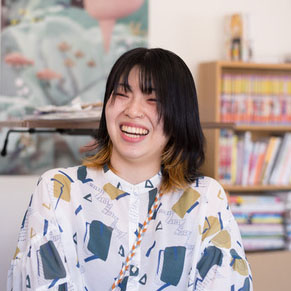 八田 京子